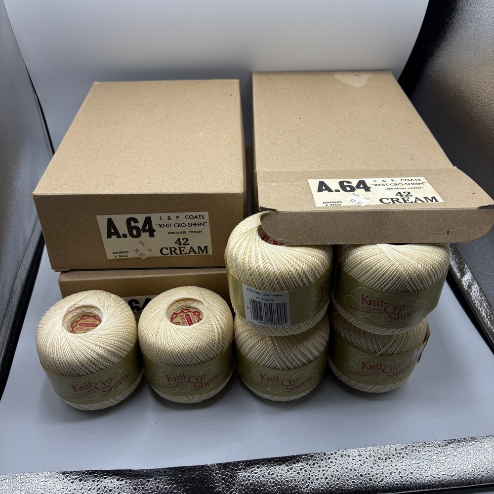 Lot of 24 Vintage JP Coats Knit-Cro-Sheen Crochet Thread 42 Cream Art A.64